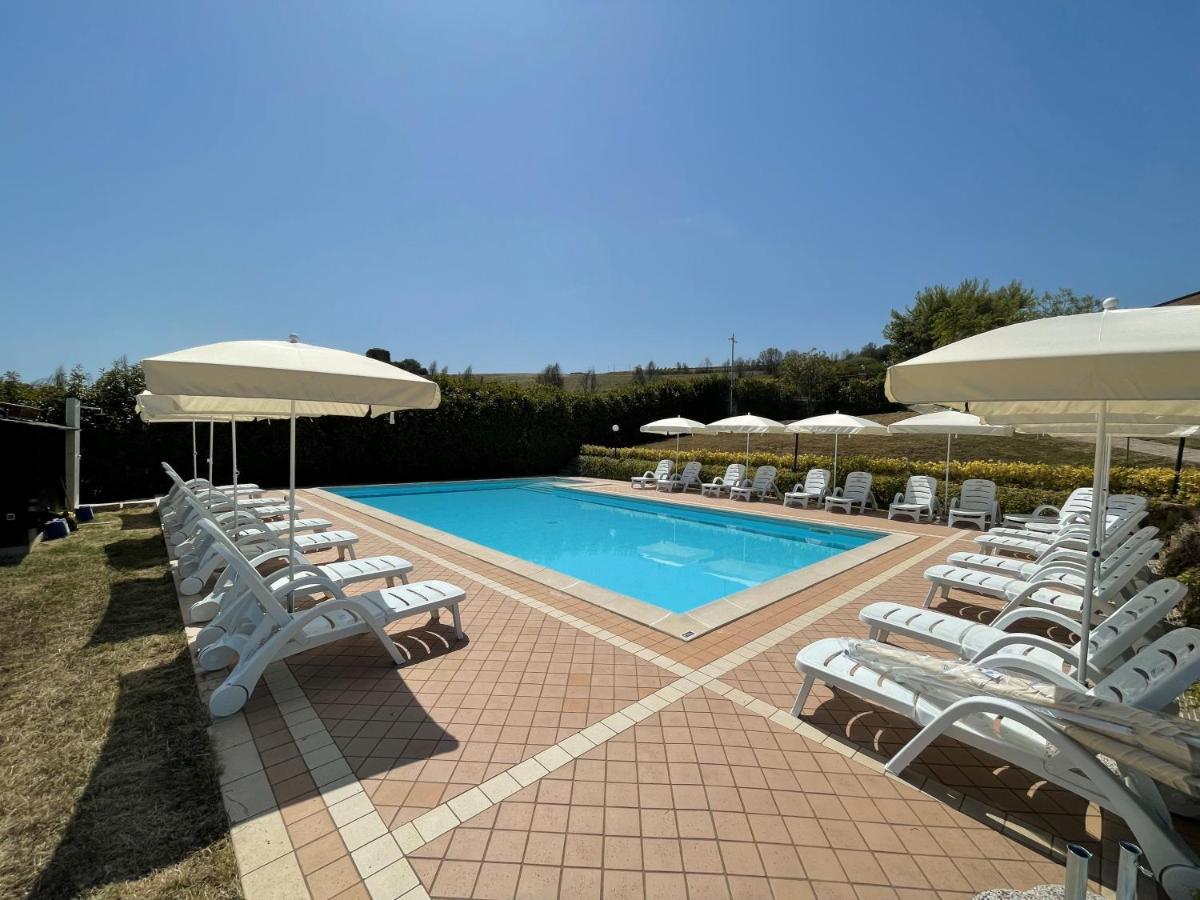 Vigneto - Italian Restaurant & B&B Villa Rosa Di Martinsicuro Esterno foto