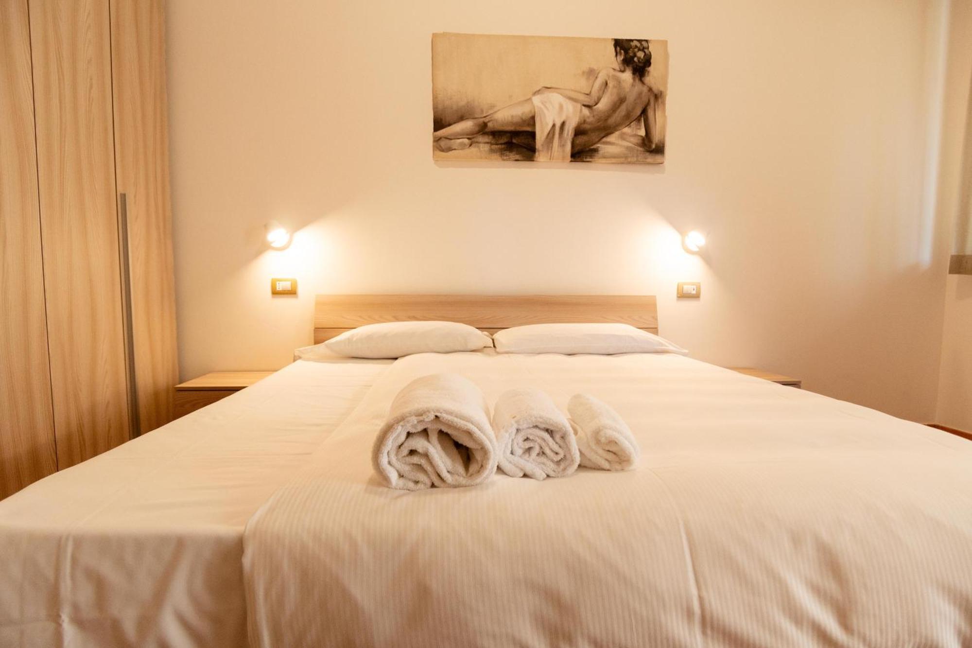 Vigneto - Italian Restaurant & B&B Villa Rosa Di Martinsicuro Esterno foto