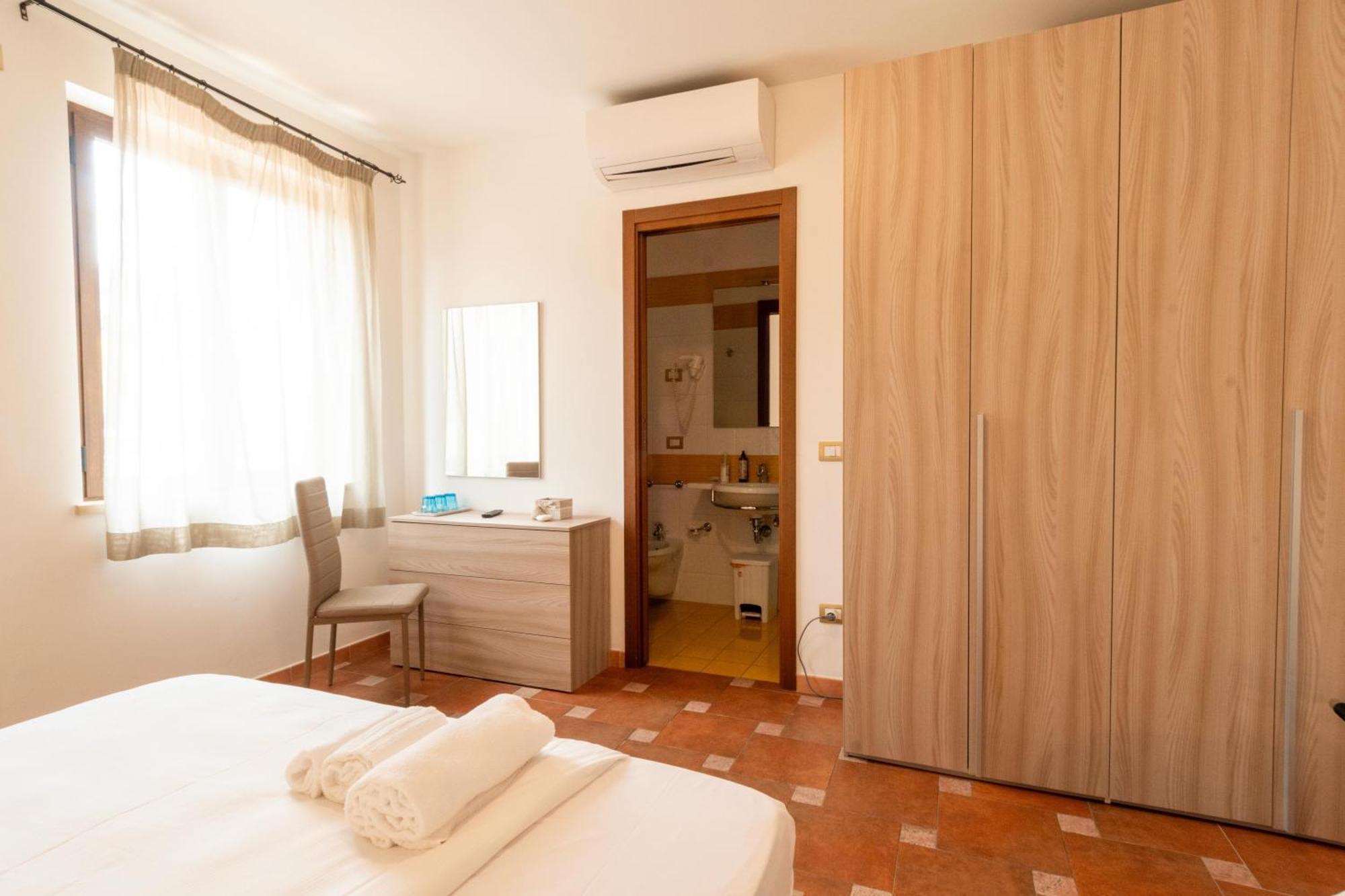 Vigneto - Italian Restaurant & B&B Villa Rosa Di Martinsicuro Esterno foto